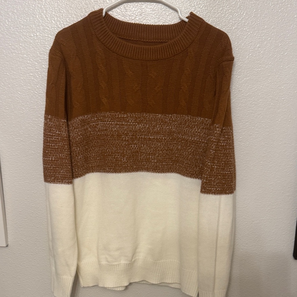 SHEIN Men's Tan and Cream Crewneck Sweater